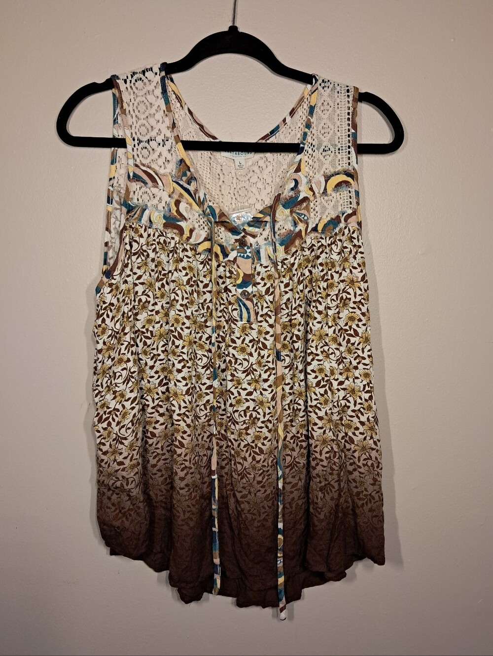 NWT Earthbound Boho Floral Lace Ombre Tank Top